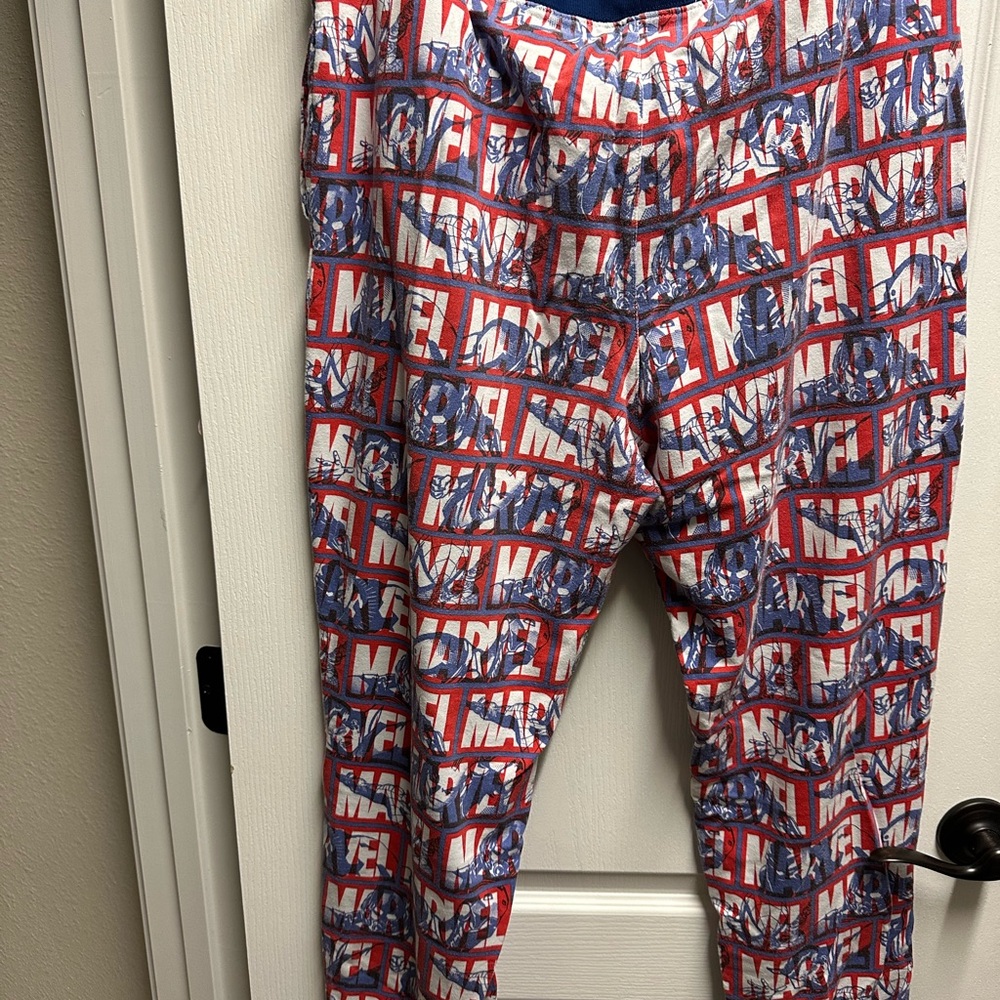 Bundle of 3 Disney men's bottoms size L/ pre owned